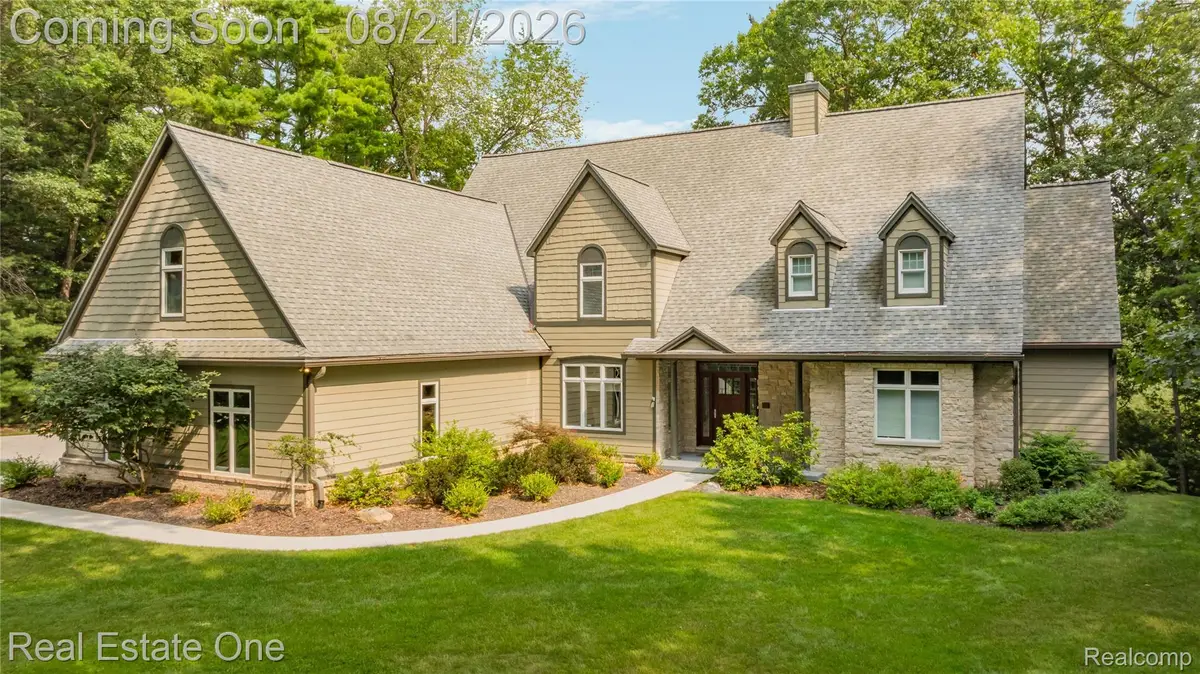11138 Pine Needle Drive, Brighton, MI 48114 - #1
