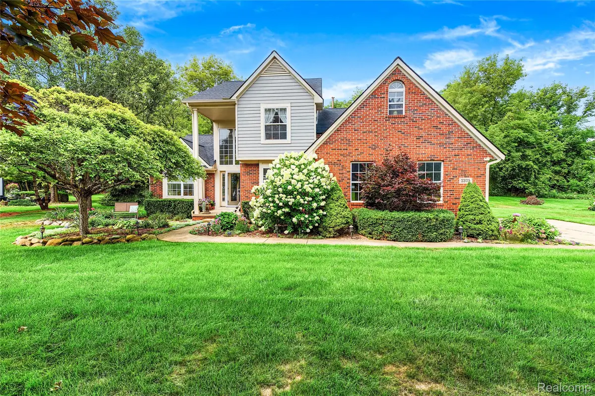 2375 Reidsview E, White Lake, MI 48383 - #1