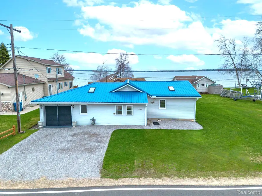 12508 West Shore Drive, Lake, MI 48629 - #2