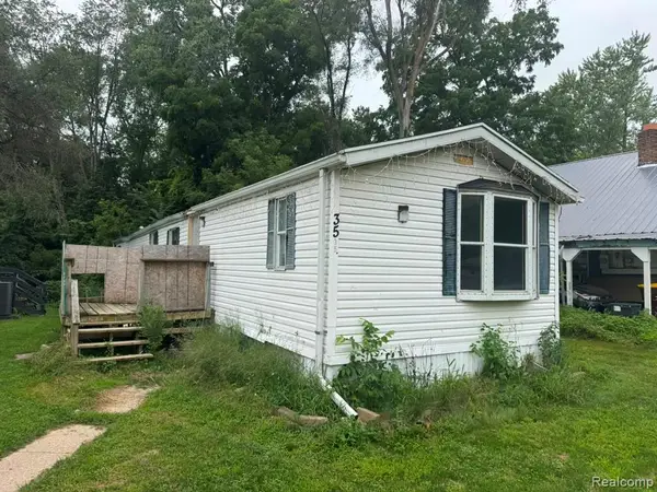 926 Hill St Lot #35, Portland, MI 48875