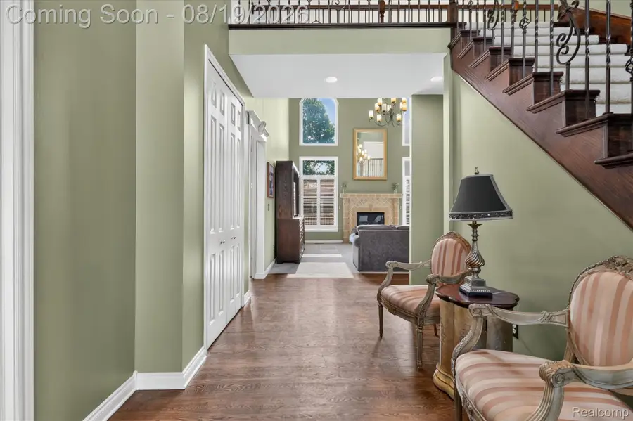 3747 Honors Way, Howell, MI 48843 - #3