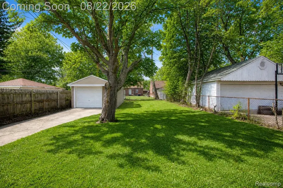 11395 Hazelton, Redford, MI 48239 - #2