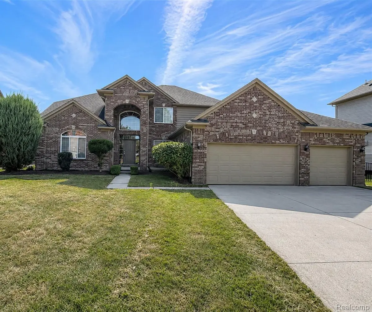 39710 W Offshore Drive, Harrison, MI 48045 - #1