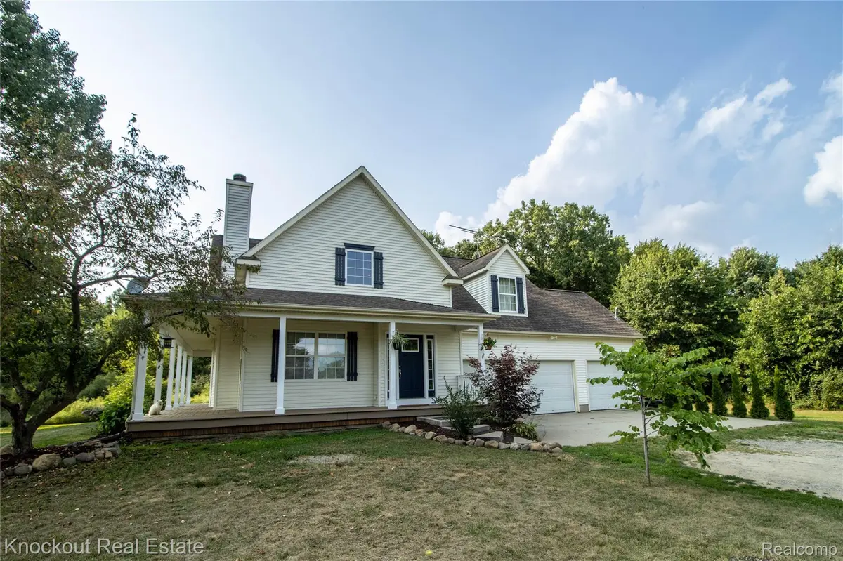 9039 Riverview Court, Flushing, MI 48433 - #1
