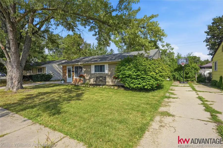 18450 Kinloch, Redford, MI 48240 - #3