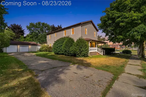 155 Pine Street, Lapeer, MI 48446