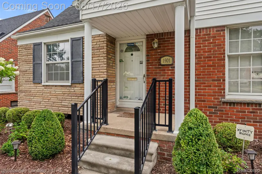 1901 Detroit Street, Dearborn, MI 48124 - #2