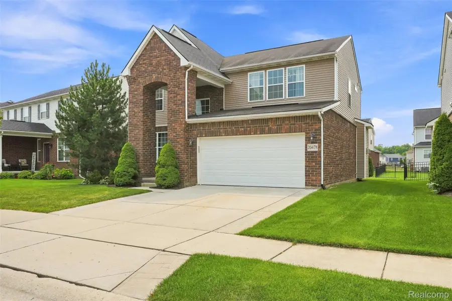 20478 Starina Drive, Clinton, MI 48038 - #2