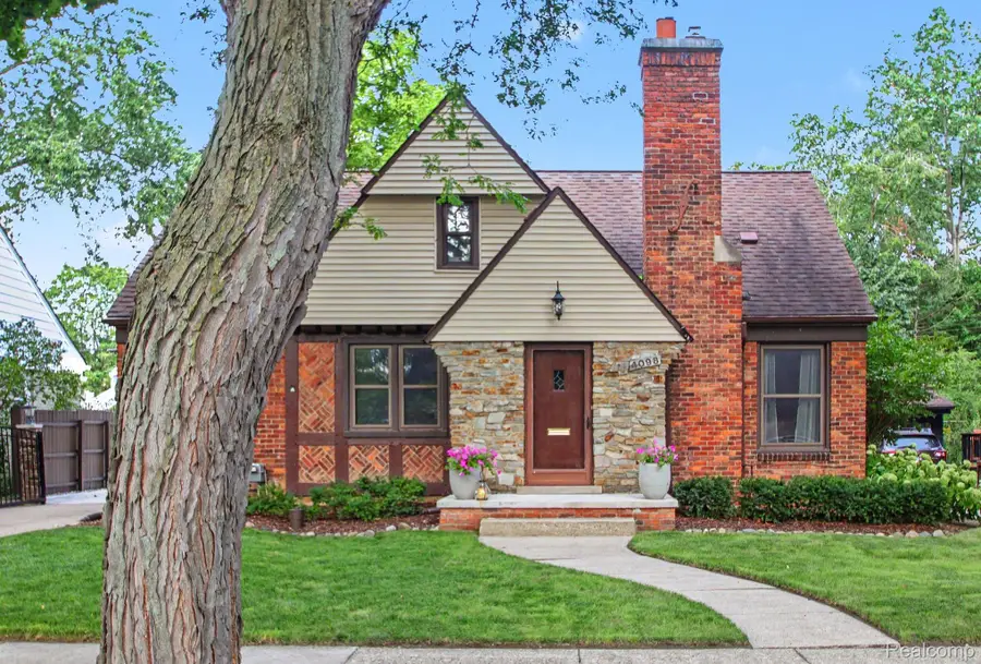 4098 Wakefield, Berkley, MI 48072 - #3