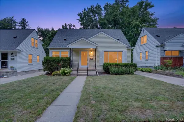 326 Walnut Avenue, RoyalOak, MI 48073