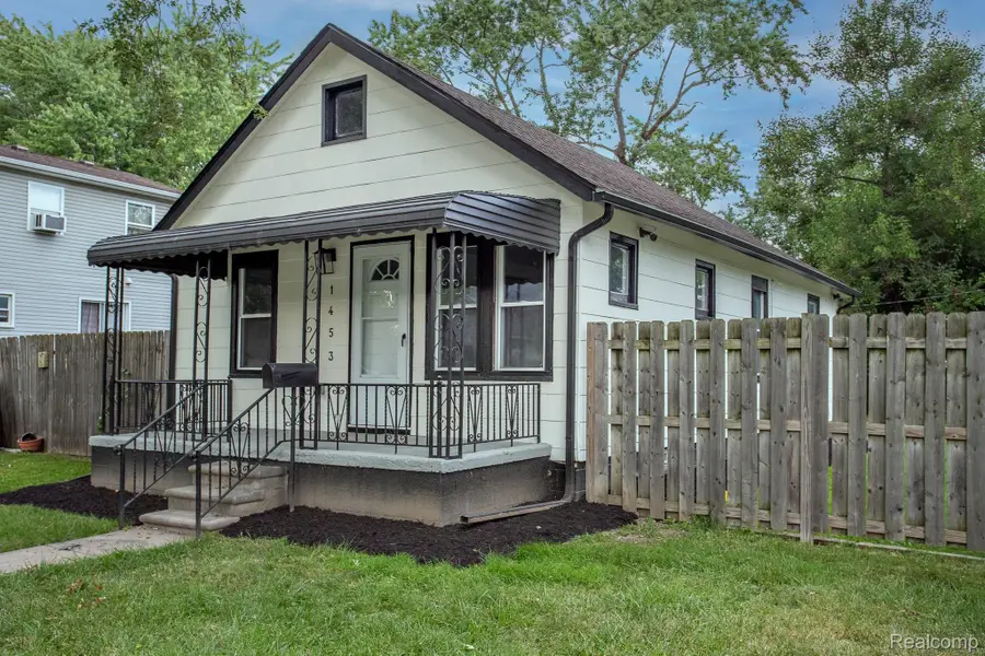 1453 Camden Street, Ferndale, MI 48220 - #3