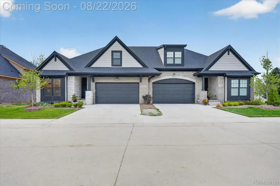 2020 Breckenridge Court, Rochester Hills, MI 48307 - #3
