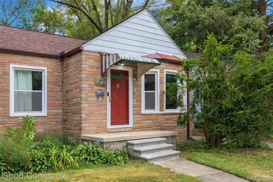 330 E Webster Street, Ferndale, MI 48220 - #2