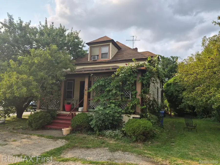 4879 E 9 Mile Road, Warren, MI 48089 - #3