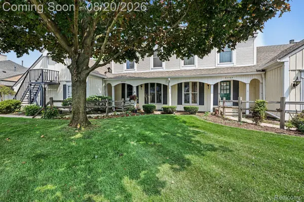 33362 Jefferson Avenue, StClairShores, MI 48082