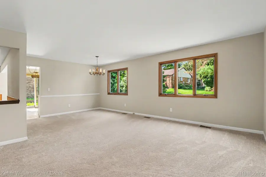 2711 Armstrong Drive, Orion, MI 48360 - #3