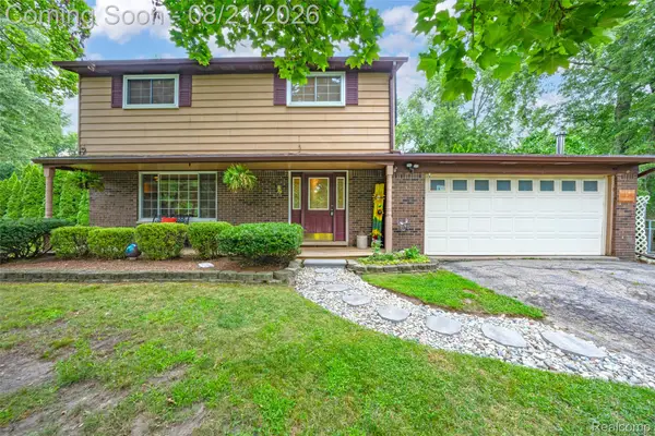 4158 Cross Road, WhiteLake, MI 48386