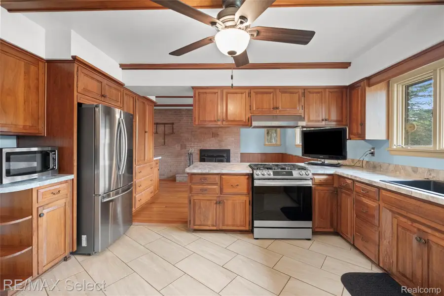 11080 Lapeer Road, Davison, MI 48423 - #2