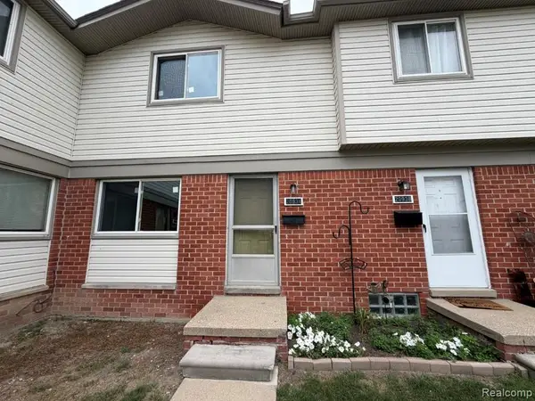 20934 Hunt, Roseville, MI 48066