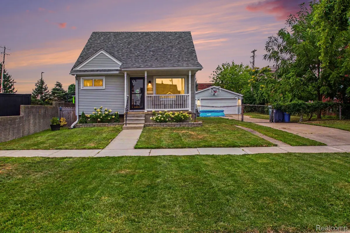 1926 Philomene Boulevard, Lincoln Park, MI 48146 - #1