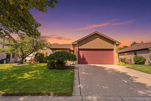 2213 Prescott Drive, Troy, MI 48083
