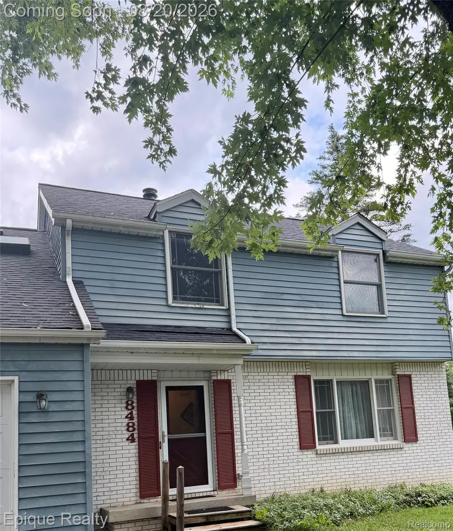 8484 Wesley Drive, Flushing, MI 48433 - #3