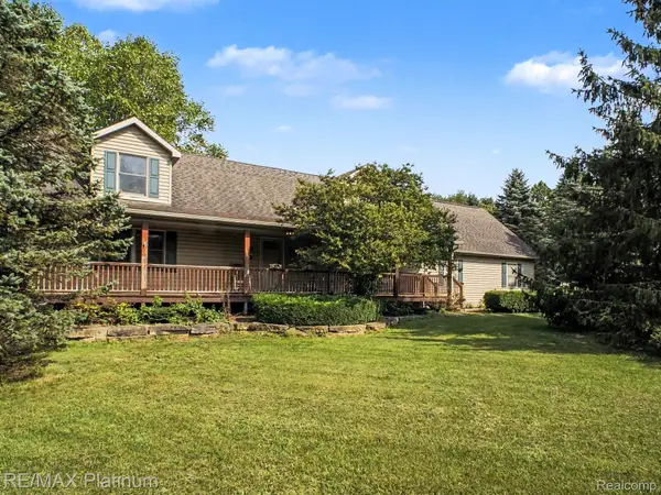 3215 Rafferty Drive, Howell, MI 48843
