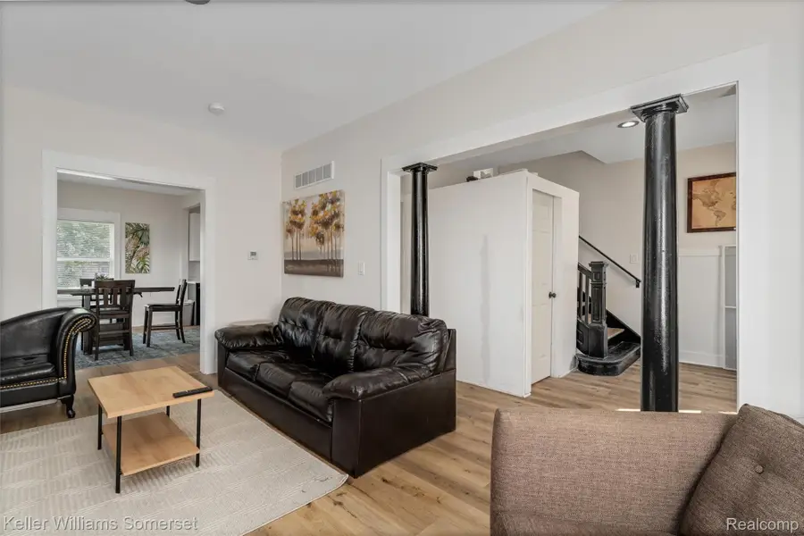 220 W Buena Vista Street, Highland Park, MI 48203 - #3