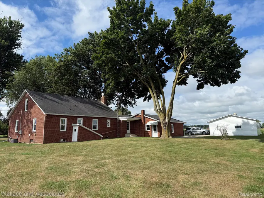 365 E Peck Road, Peck, MI 48466 - #2