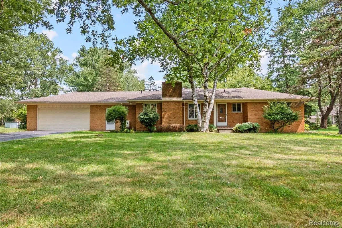 5860 Wright Drive, Troy, MI 48098 - #1