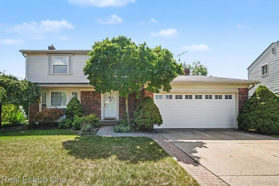 4134 Grange Road, Trenton, MI 48183 - #2