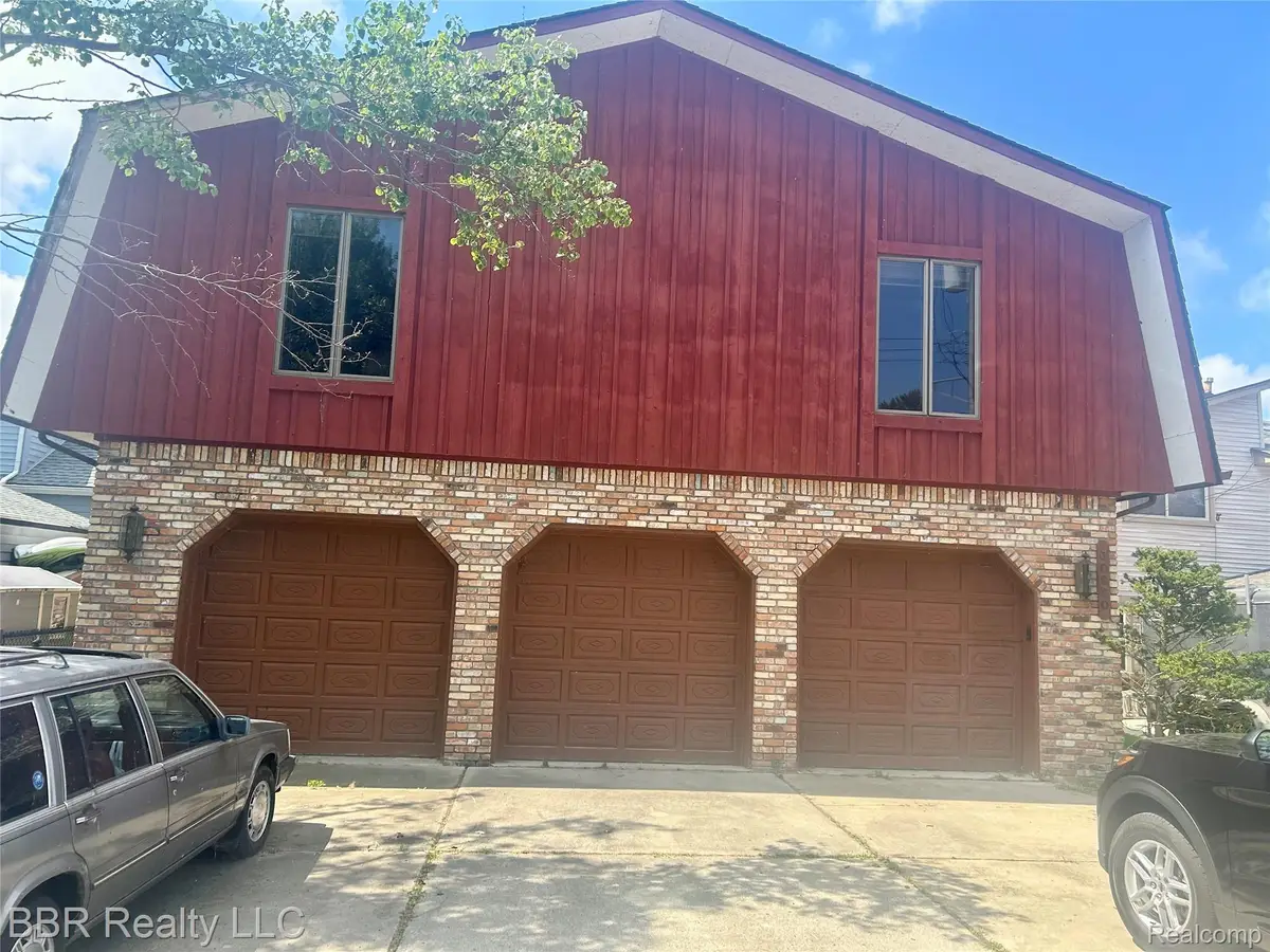 30620 Bayview, Gibraltar, MI 48173 - #1