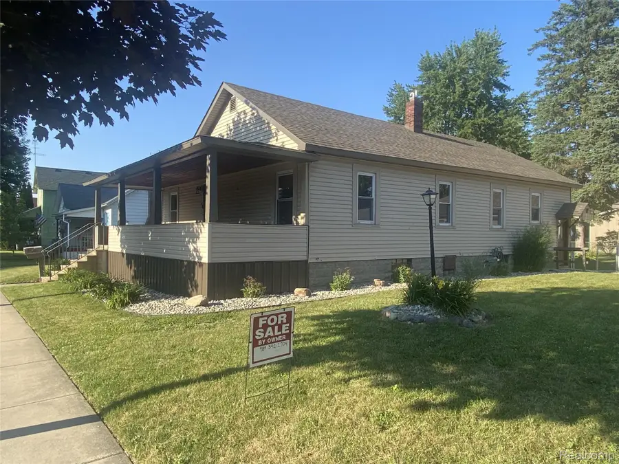 809 Stanton Street, Bay City, MI 48708 - #2