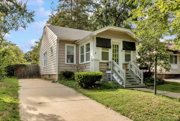 1306 Owana Avenue, RoyalOak, MI 48067