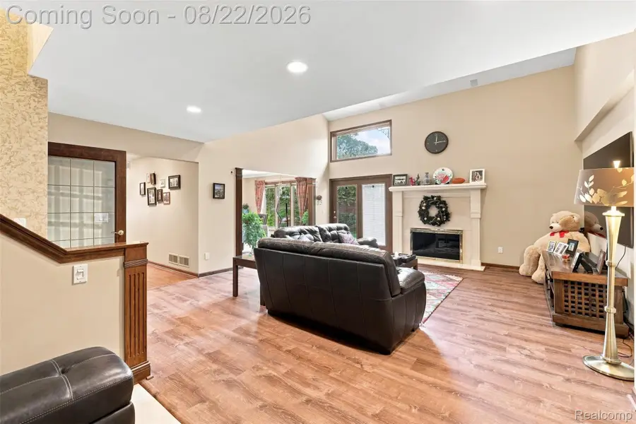 2070 Reagan Drive, Rochester Hills, MI 48309 - #3