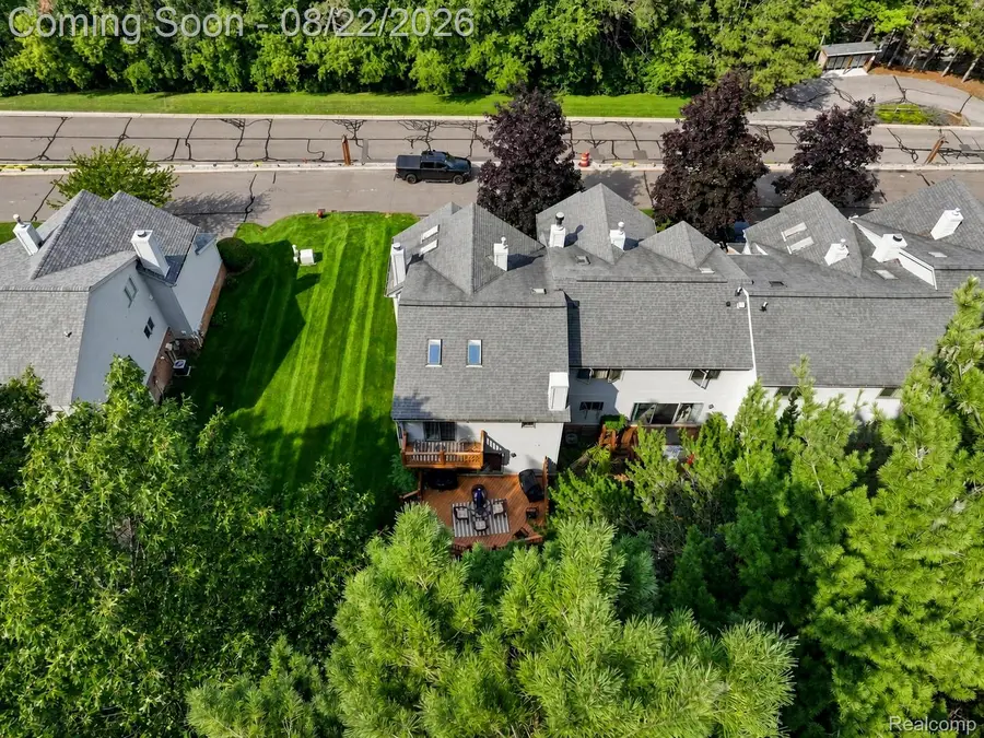 6523 Ridgeview Drive, Clarkston, MI 48346 - #2
