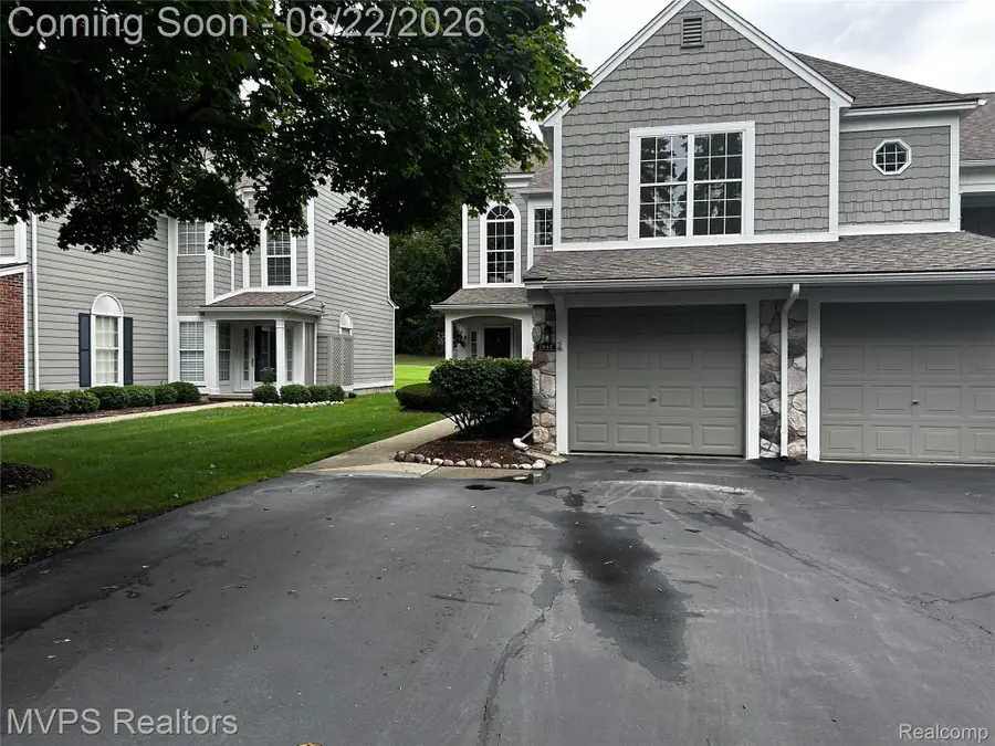1945 Eagle Pointe #72, Bloomfield, MI 48304 - #3