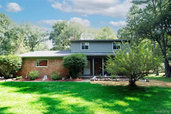 11060 Clark Road, Davisburg, MI 48350
