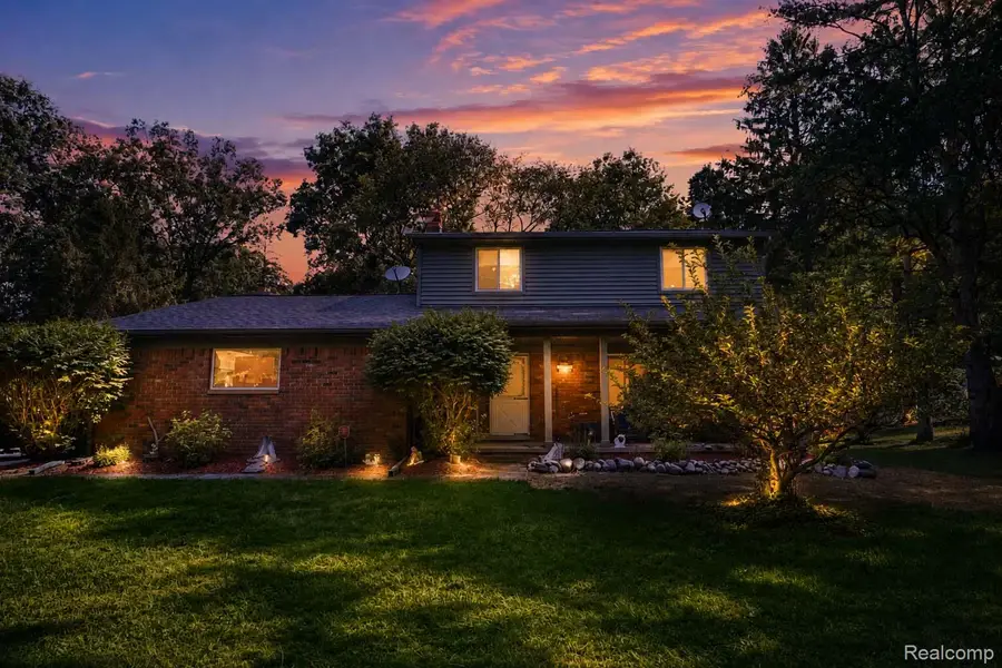 11060 Clark Road, Davisburg, MI 48350 - #2