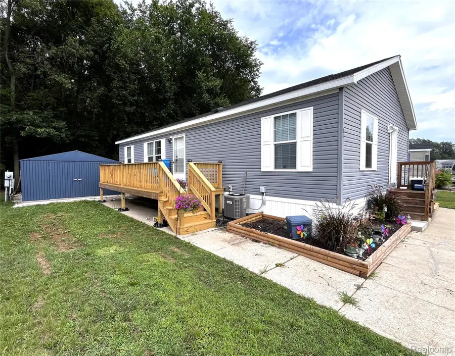 563 Allen #48 Road, Milan, MI 48160 - #2