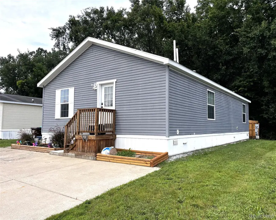 563 Allen #48 Road, Milan, MI 48160 - #3