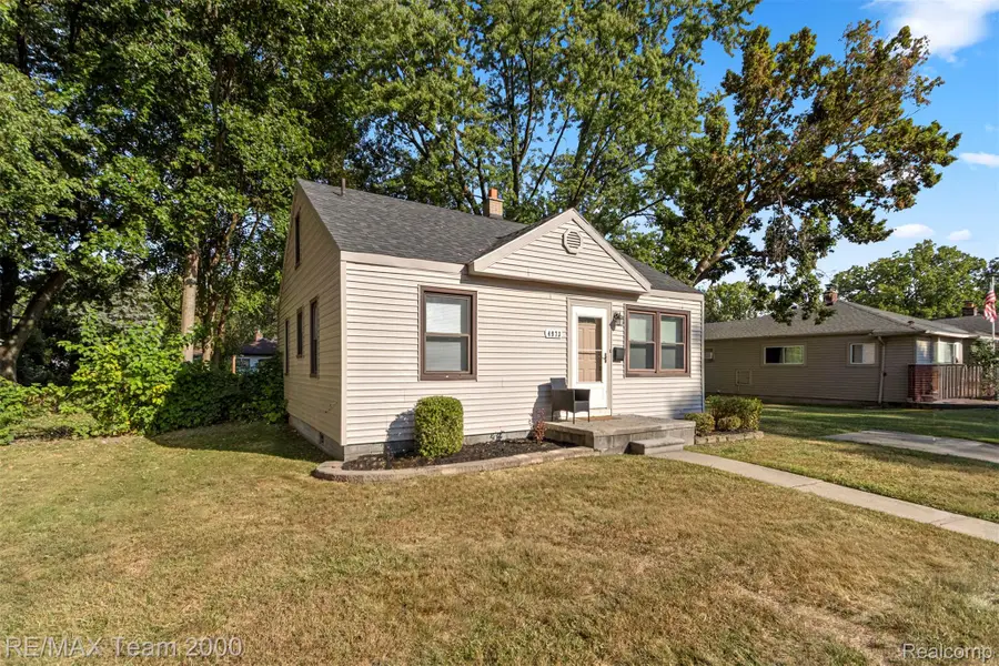 4973 Ziegler Street, Dearborn Heights, MI 48125 - #2