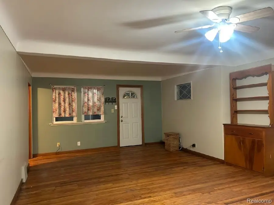 228 Borland Court, Saginaw, MI 48602 - #2