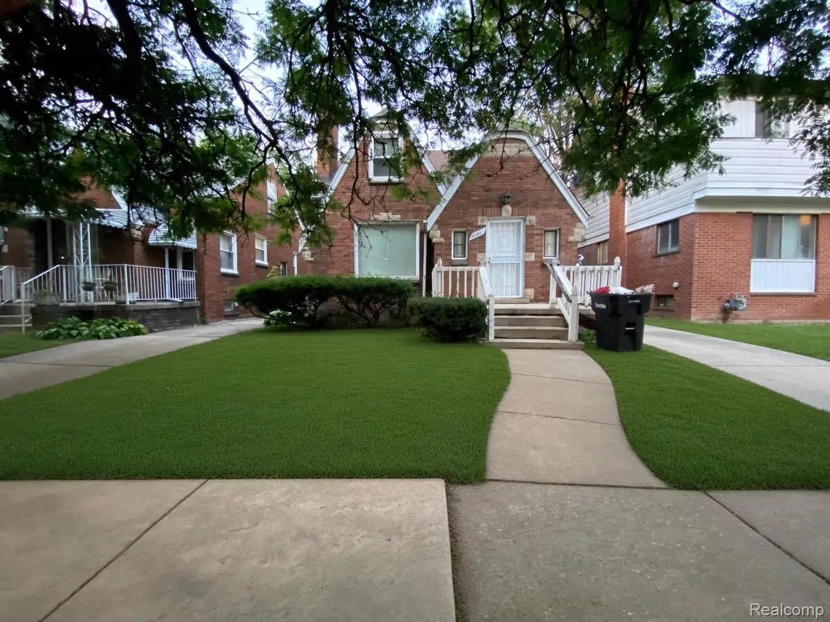 8080 Cloverlawn Street, Detroit, MI 48204 - #1