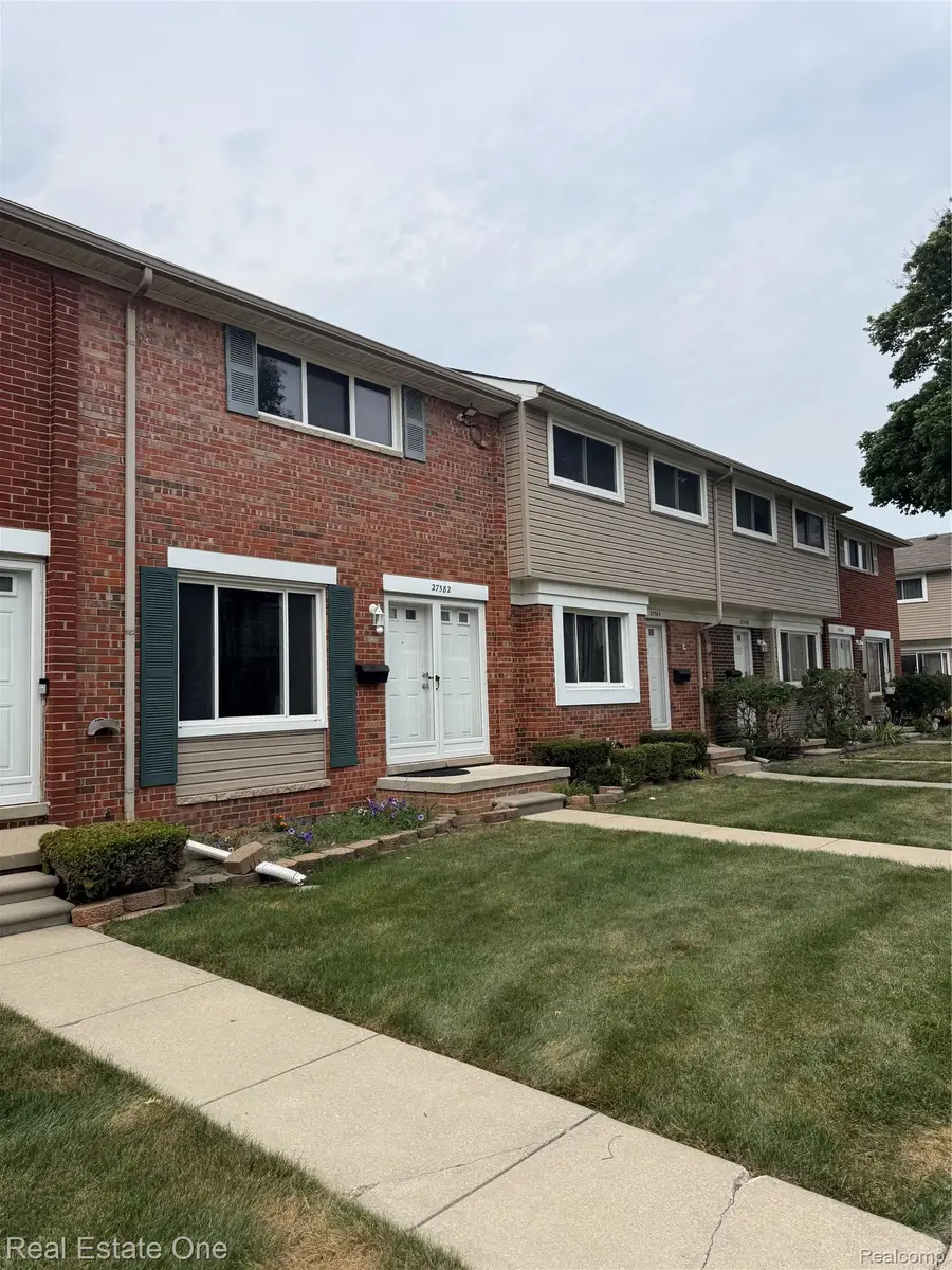27580 Marcia Ave Unit#165f, Warren, MI 48093 - #2