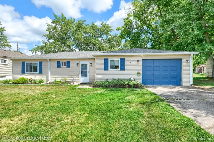 6117 Westdale Drive, Grand Blanc, MI 48439 - #2