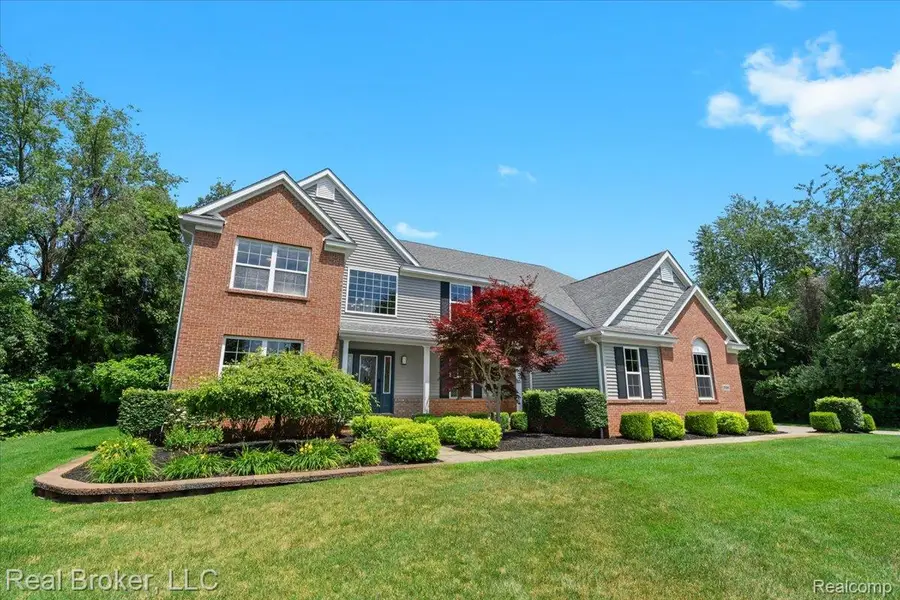 10080 Rolling Pines Drive, Brighton, MI 48116 - #2