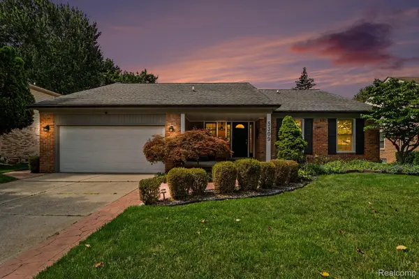 5309 Orchard Crest Drive, Troy, MI 48085