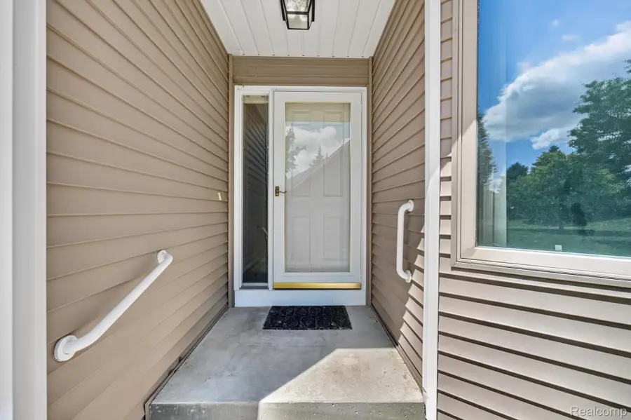 9178 Nicole Lane, Davison, MI 48423 - #2