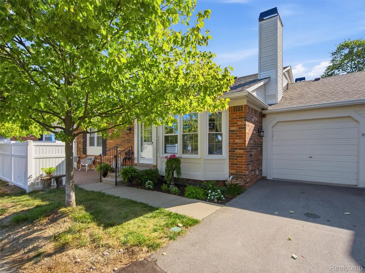 42131 Old Pond Circle, Plymouth, MI 48170 - #1